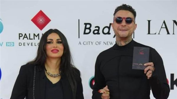 أحمد الفيشاوي وزوجته