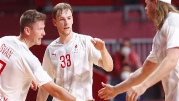 اعتذار منتخبي الدنمارك