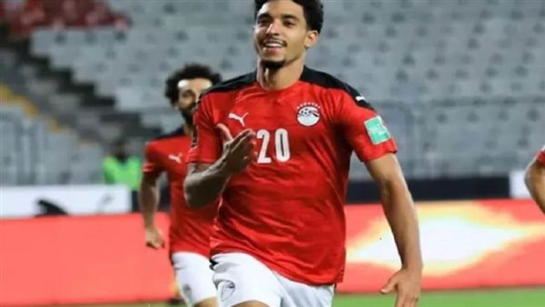 عمر مرموش أول المحترفين