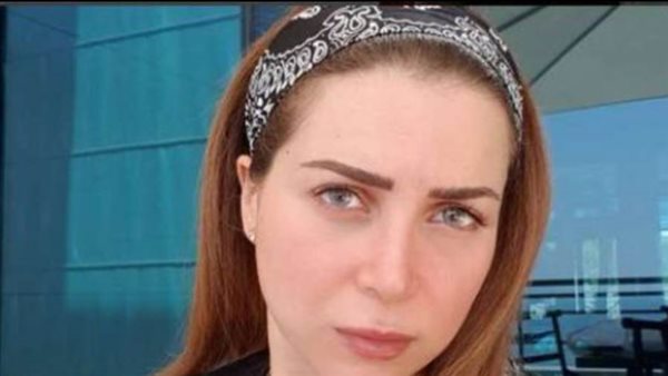 مي عز الدين _ أرشيفية