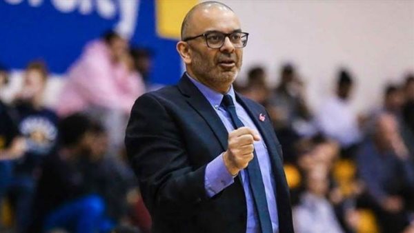 تعين المدرب الكندي