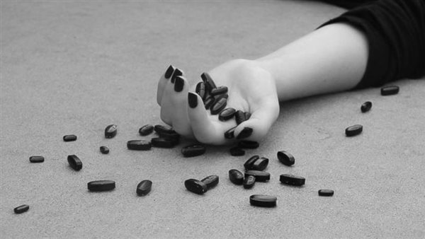 تجريم الانتحار