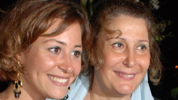 منة شلبي وزيزي مصطفى