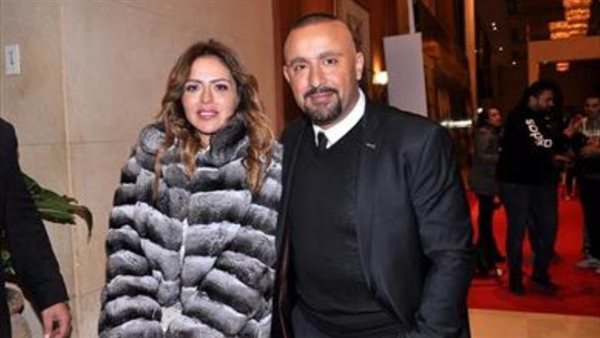 أحمد السقا وزوجته