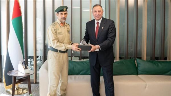 الخطيب يزور نادي