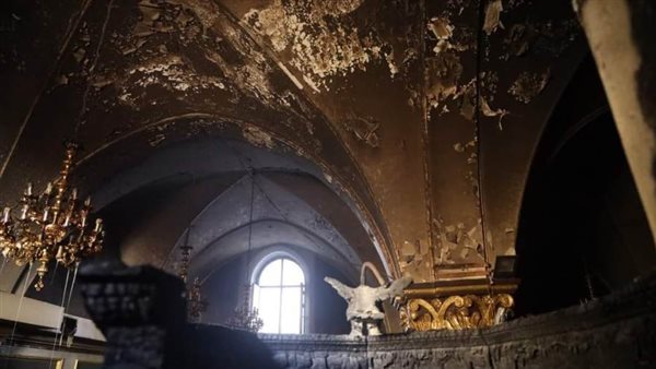 صورة من حريق الكنيسة