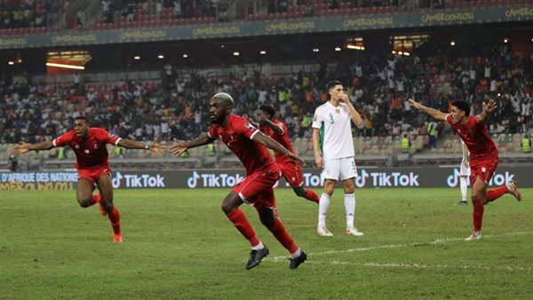 الجزائر وغينيا