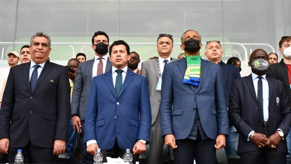 وزير الرياضة يتوجه