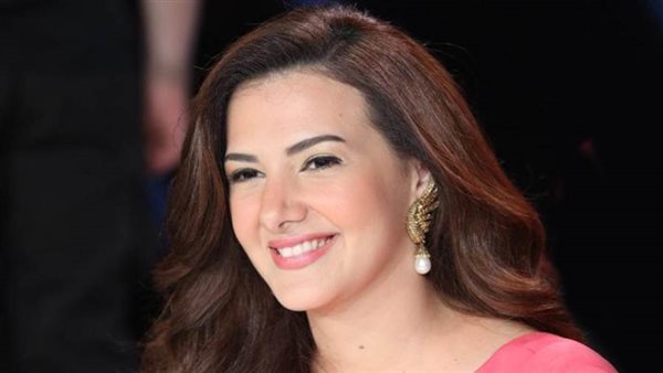 دنيا سمير غانم