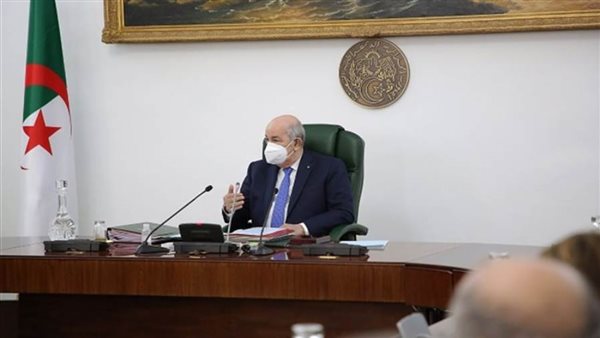 أبرزها الأزمة الليبية