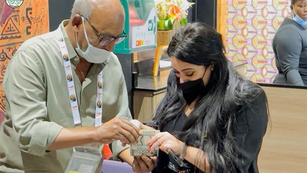 تكريم بعثة مصر بالكاميرون