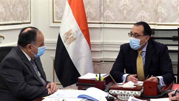 رئيس الوزراء يتابع