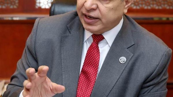 تعيين 1007 شابا واستخراج