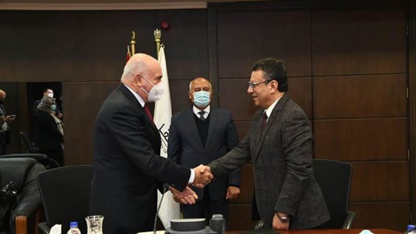 لخدمة هيئة سكك حديد