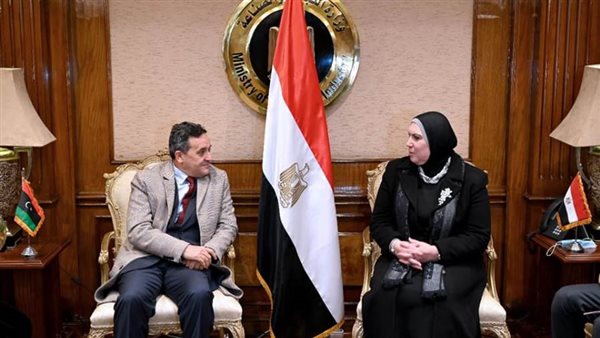 التجارة والصناعة: