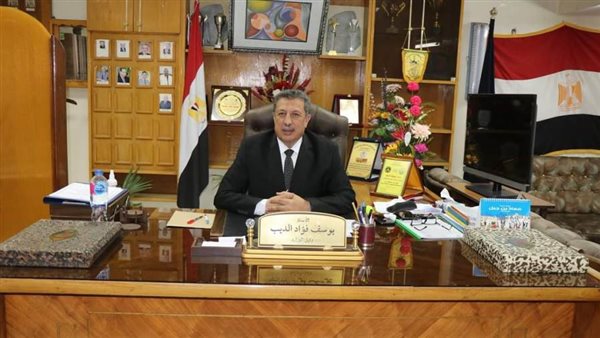 الدكتور يوسف الديب