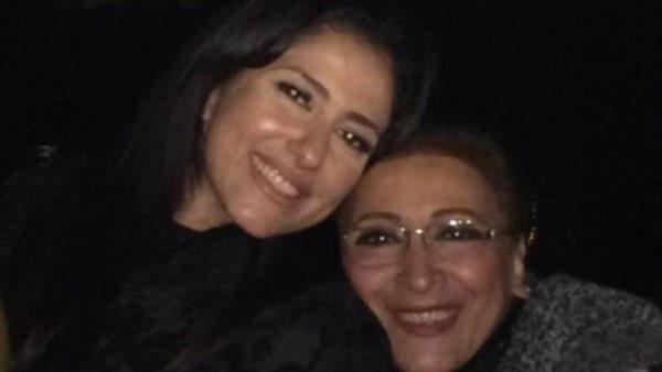 حنان مطاوع وزينب