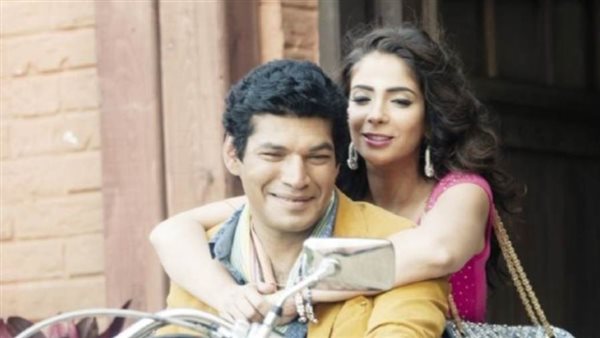 منى زكي وباسم سمرة