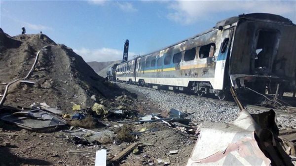 مصرع وإصابة 7 أشخاص