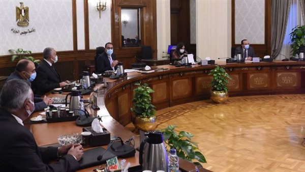 رئيس الوزراء يطالب