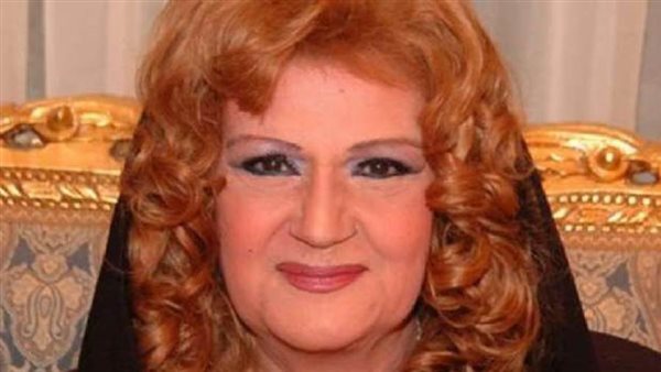 الفنانة ميمي جمال