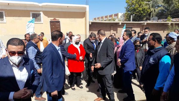 ضمن حياة كريمة..