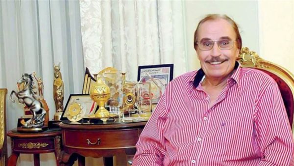 عزت العلايلي