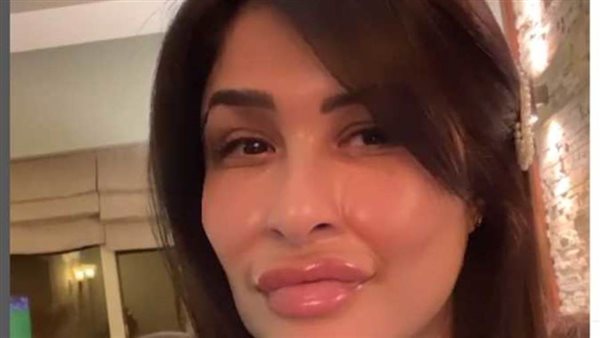 ياسمين عبد العزيز