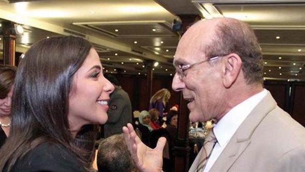 محمد صبحي ومنى زكي/