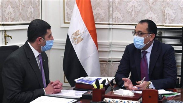 رئيس الوزراء يتابع