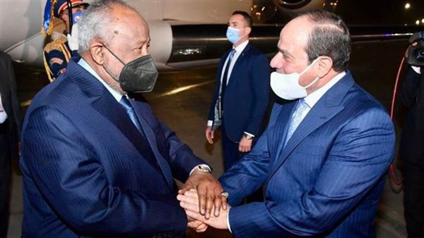 بمراسم رسمية.. السيسي