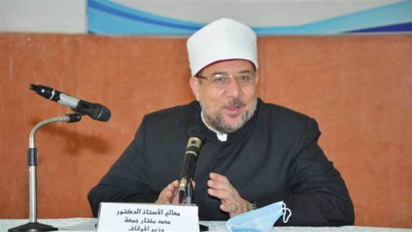 وزير الأوقاف خلال