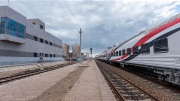 السكة الحديد تكشف