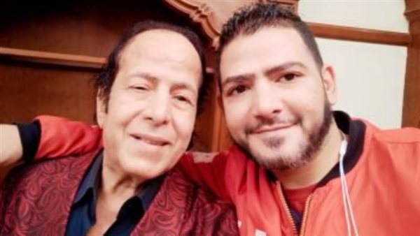 عادل الفار ونجله