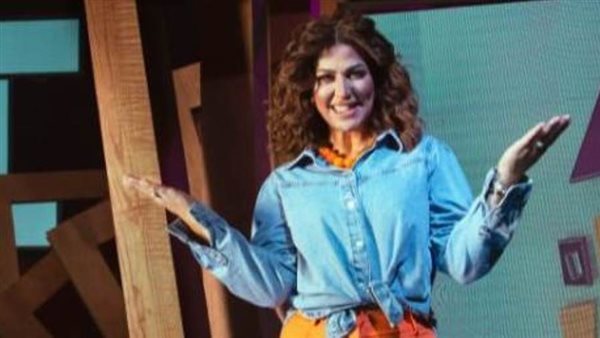 دنيا عبد الكريم