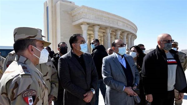 رئيس الوزراء يتفقد