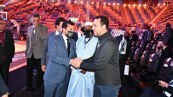 وزير الرياضة وأحمد