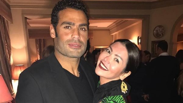 لقاء الخميسي وزوجها