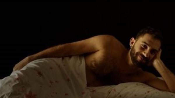 فيلم بشتقلك ساعات