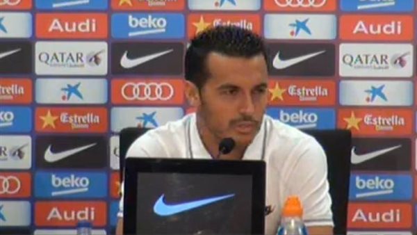 لاعب برشلونة بيدرو