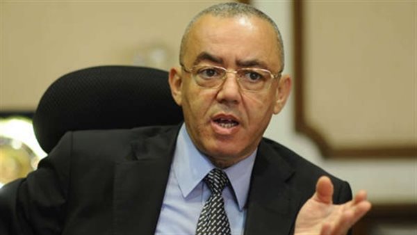 الطيار- حسام كمال