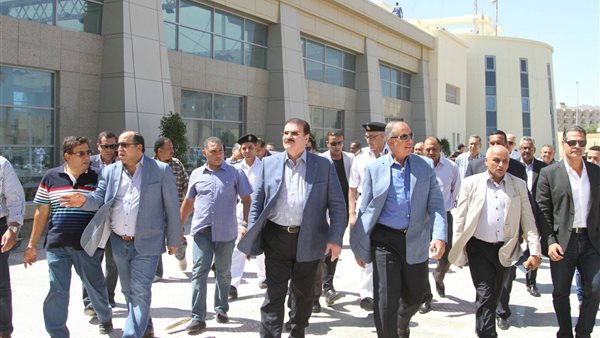 وزير النقل هاني ضاحي