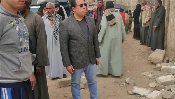 مصرع طفلين في انهيار