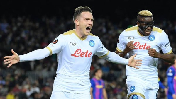 نابولي أمام برشلونة