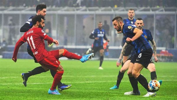 محمد صلاح امام ليفربول