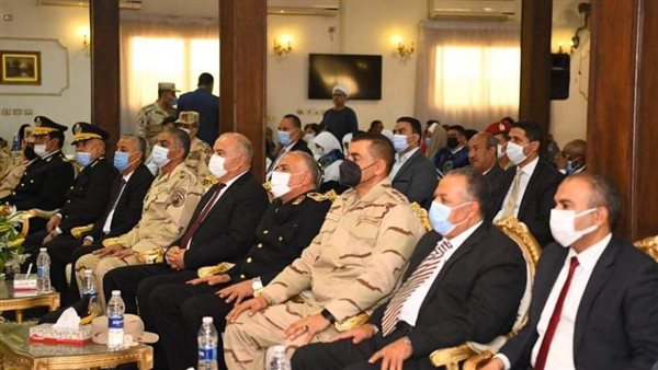 محافظ قنا يشهد احتفالات