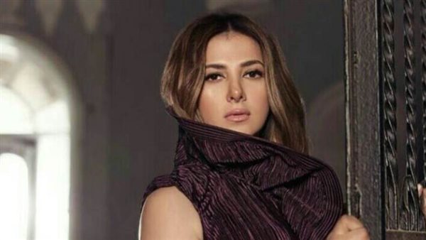 دنيا سمير غانم