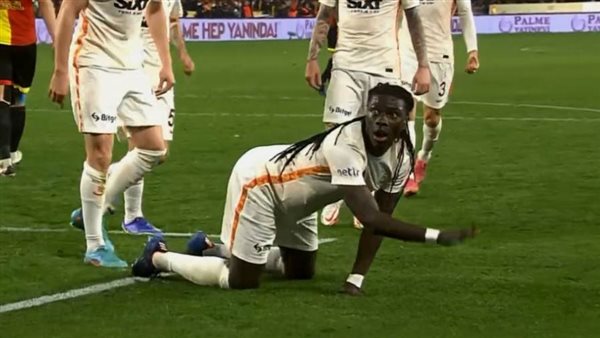 فيكتور جوميز