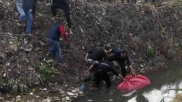 جثمان سيدة بأحد المصارف