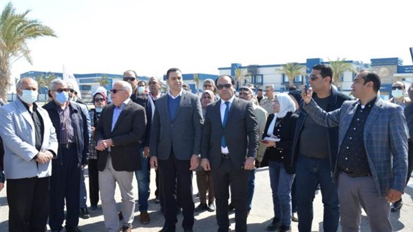 محافظ بورسعيد يتفقد